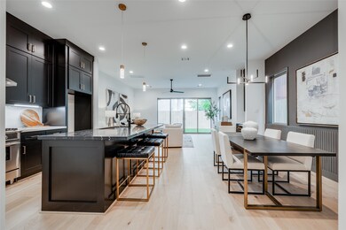 2127 Elmen St, Houston, TX 77019 - photo 4