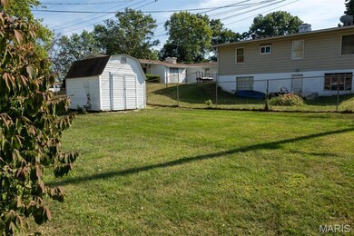 4606 Heege Rd, Saint Louis, MO 63123 - photo 4