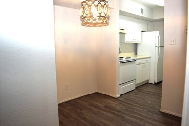 Egret Bay Condominiums unit 505, Houston, TX 77058 - photo 7