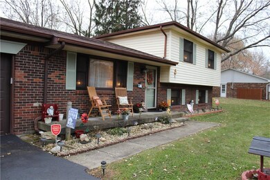 951 Rustic Ln, Whiteland, IN 46184 - photo 2