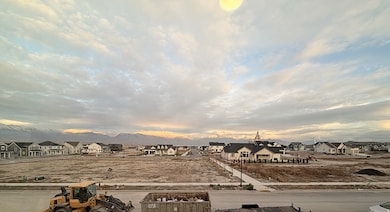 879 Mathilda Dr unit 249, Saratoga Springs, UT 84045 - photo 2