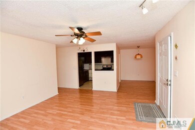 396 Lancaster Ct unit 2396, Piscataway, NJ 08854 - photo 7