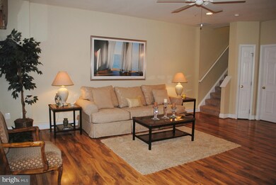 809 Oyster Ct, Odenton, MD 21113 - photo 4