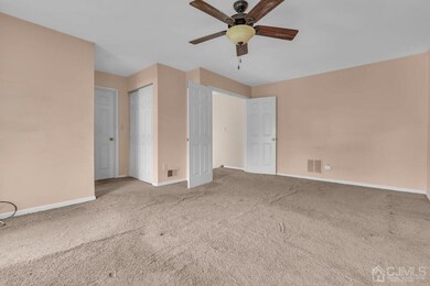 2004 Woodbridge Commons Way, Iselin, NJ 08830 - photo 4