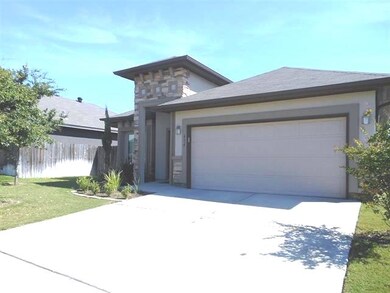 614 Crackle Grove Dr, Laredo, TX 78045 - photo 2