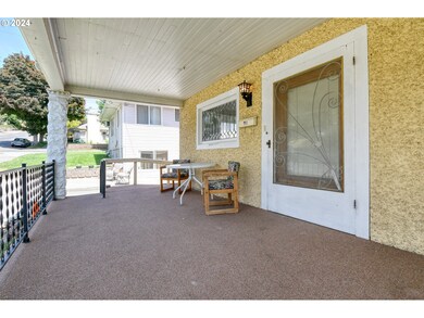 418 NW 4th St, Pendleton, OR 97801 - photo 5