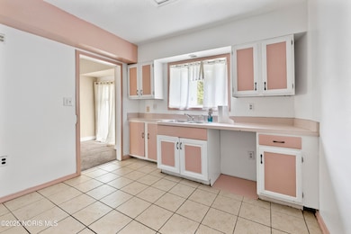 639 Carlton St, Toledo, OH 43609 - photo 7