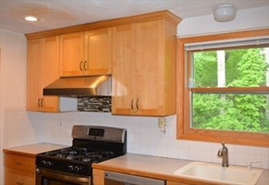 39 Spring Ln, Sharon, MA 02067 - photo 3