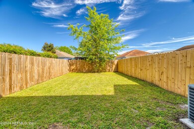 4305 Melissa Ct W, Jacksonville, FL 32210 - photo 3