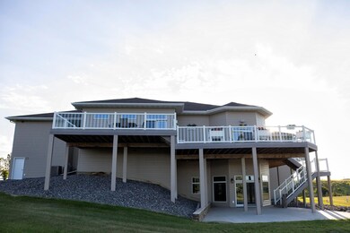 1104 9th Ave NW, Jamestown, ND 58401 - photo 3