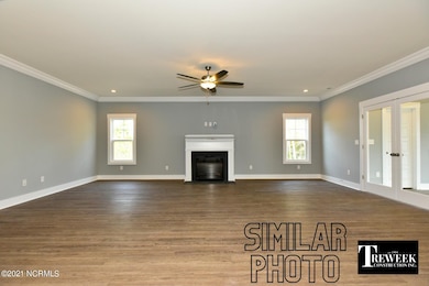 LVG3 RM Similar Photo