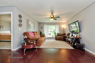 46 Austin Ave, Carpentersville, IL 60110 - photo 5