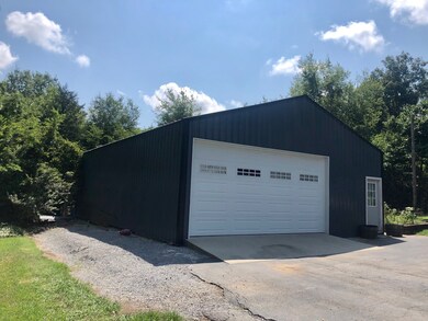 335 Sulphur Springs Rd, Shelbyville, TN 37160 - photo 2