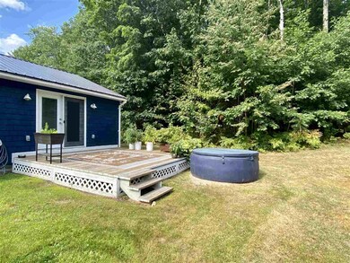 122 Elm St, Lancaster, NH 03584 - photo 3