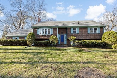 44 Meeting House Ln, Scituate, MA 02066 - photo 2