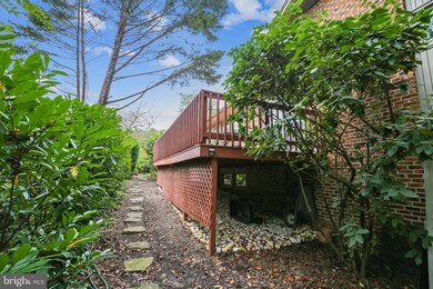 1725 Hollinwood Dr, Alexandria, VA 22307 - photo 6