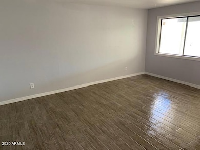 552 E Royal Palms Dr, Mesa, AZ 85203 - photo 4