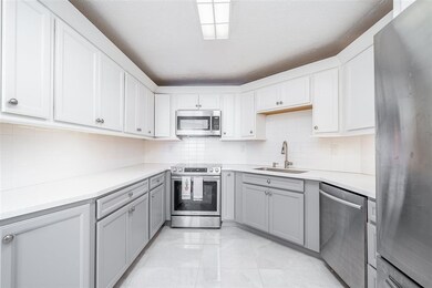 2008 Harmon Cove Tower unit 2008, Secaucus, NJ 07094 - photo 3