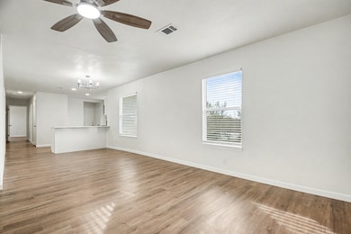 928 Ash Crescent St, Fort Worth, TX 76104 - photo 7