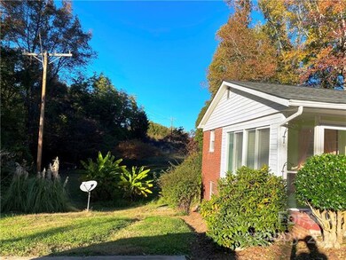 410 Dellinger Rd, Shelby, NC 28152 - photo 6