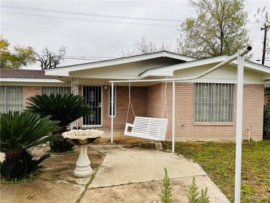317 E Wright Ave, Pharr, TX 78577 - photo 2