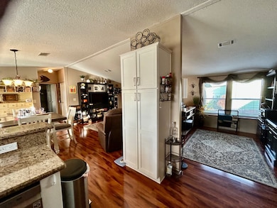 3919 Southwind Dr unit 423, Melbourne, FL 32904 - photo 7