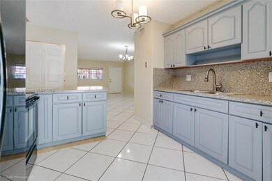 7724 W 29th Ln unit 10138, Hialeah, FL 33018 - photo 5