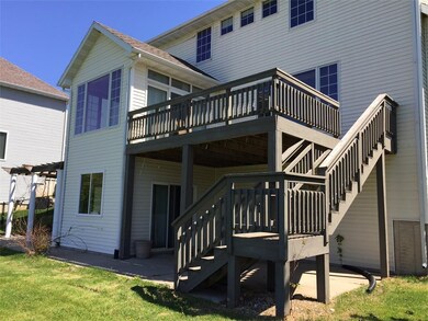 Rear deck & patio