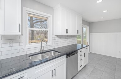 2737 Braemore (21)