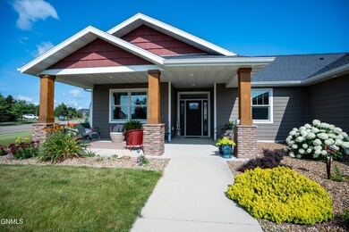 5 071524-24-ROGTravis-0023-3330 Chisholm