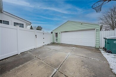 72 Dale Dr, North Tonawanda, NY 14120 - photo 3