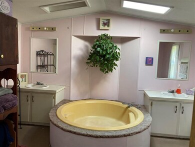 89 Martin Rd, Deering, NH 03244 - photo 4