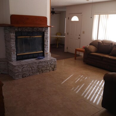 1219201008_HDR