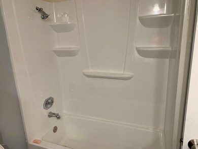 Hallbath Tub
