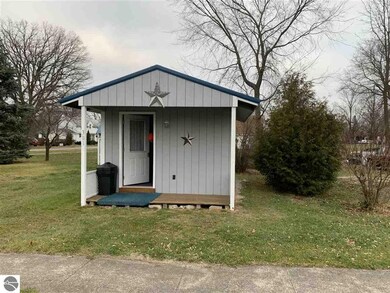 401 Whittemore St, Whittemore, MI 48770 - photo 3