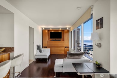 Continental Place unit 802, Seattle, WA 98121 - photo 4