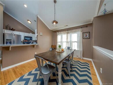 81 Rotunda Cir, Asheville, NC 28806 - photo 3