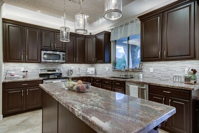 280 E Hopkins Rd-44