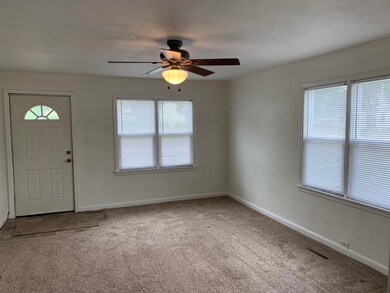 604 Baldwin St, Maxwell, IA 50161 - photo 4