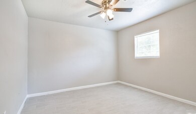5017 Boicewood St unit 1, Houston, TX 77016 - photo 6
