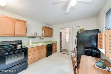 15 Froude Cir unit 15, Cabin John, MD 20818 - photo 3