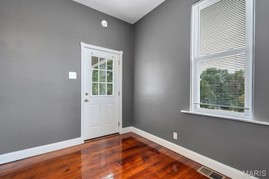 1116 E 5th St, Alton, IL 62002 - photo 4