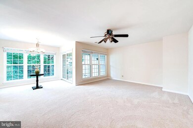 9249 Cardinal Forest Ln unit 202, Lorton, VA 22079 - photo 7