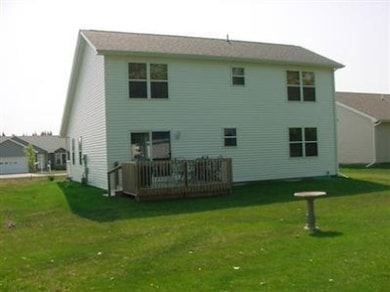 106 Whispering Blvd, La Porte, IN 46350 - photo 2