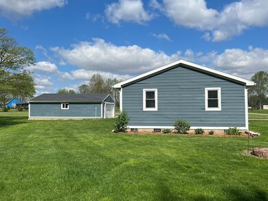 1039 E Allegheny Trail, Greensburg, IN 47240 - photo 4