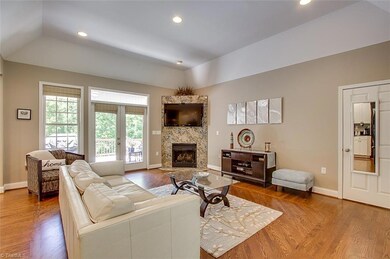 327 Westminster Ct, Asheboro, NC 27205 - photo 4