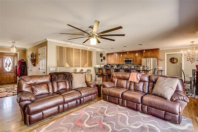 1167 Lazell Ave, Asheboro, NC 27205 - photo 4