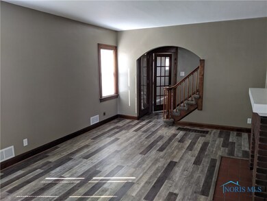 2831 123rd St, Toledo, OH 43611 - photo 5