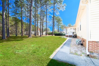 975 Waterview Lane-12