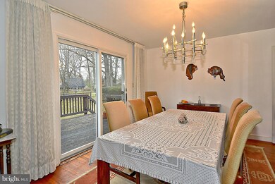 9102 Seven Locks Rd, Bethesda, MD 20817 - photo 5